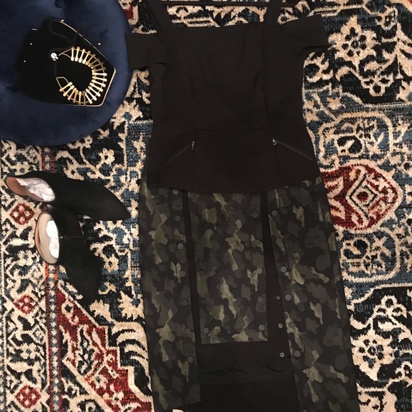 BCBG Runway Camo skirt - Picture 8 of 8